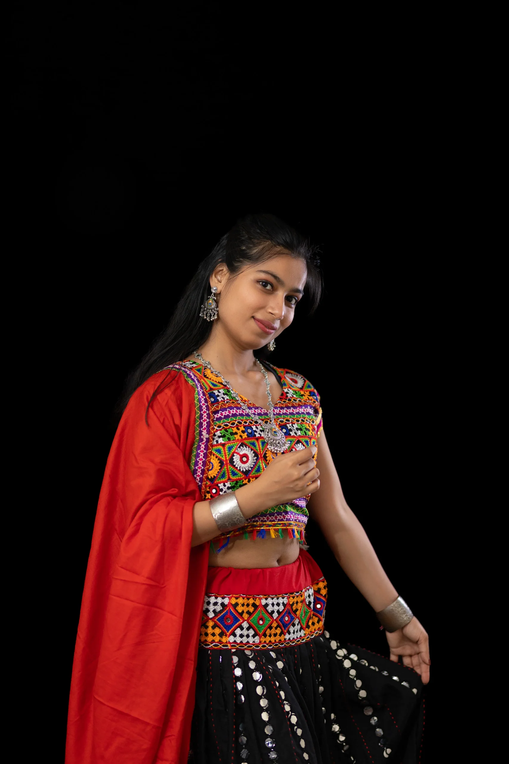 Black Mirror Work Ghagra Choli with Red Dupatta – Girls’ Garba Dance Costume - Image 4