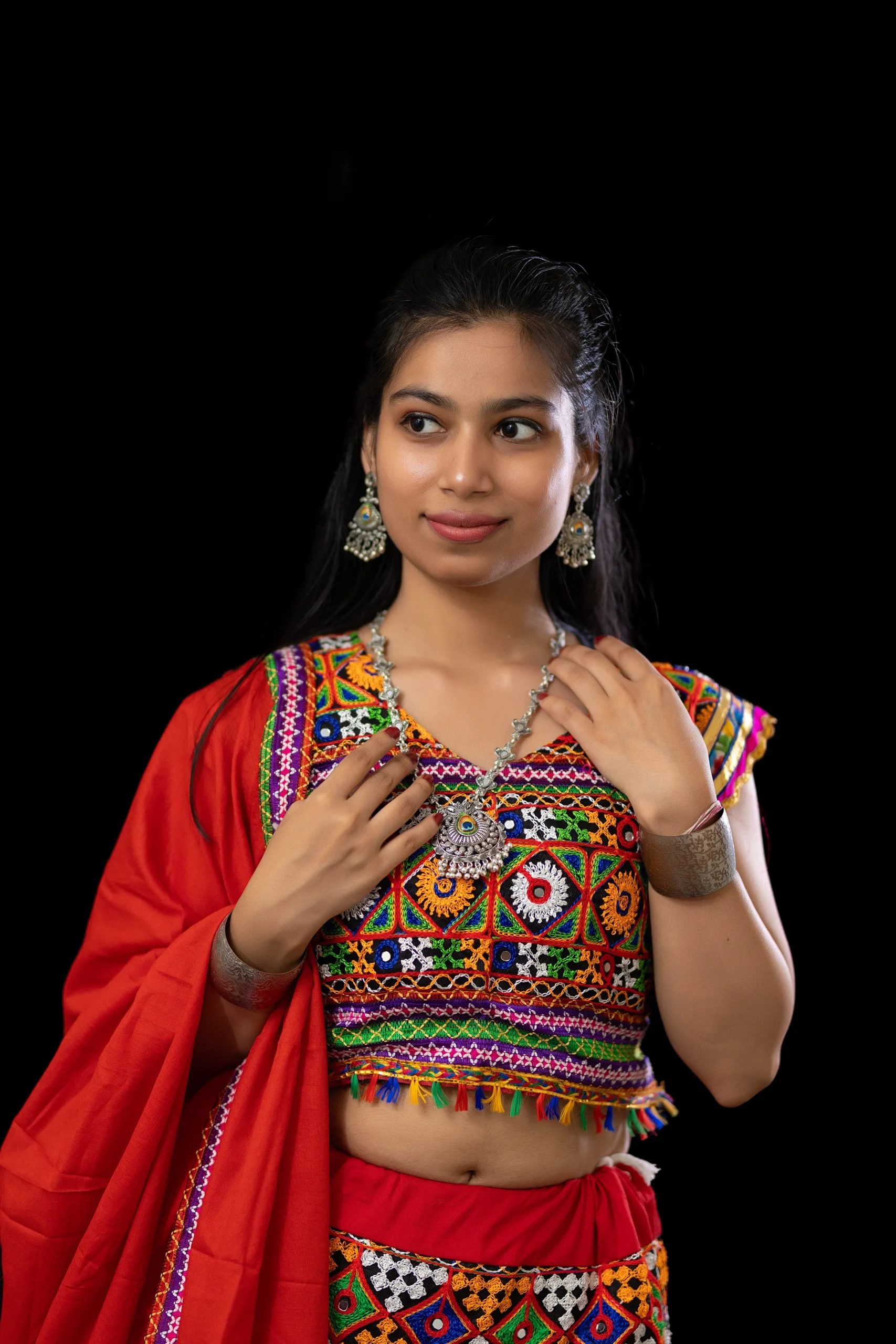 Black Mirror Work Ghagra Choli with Red Dupatta – Girls’ Garba Dance Costume - Image 2